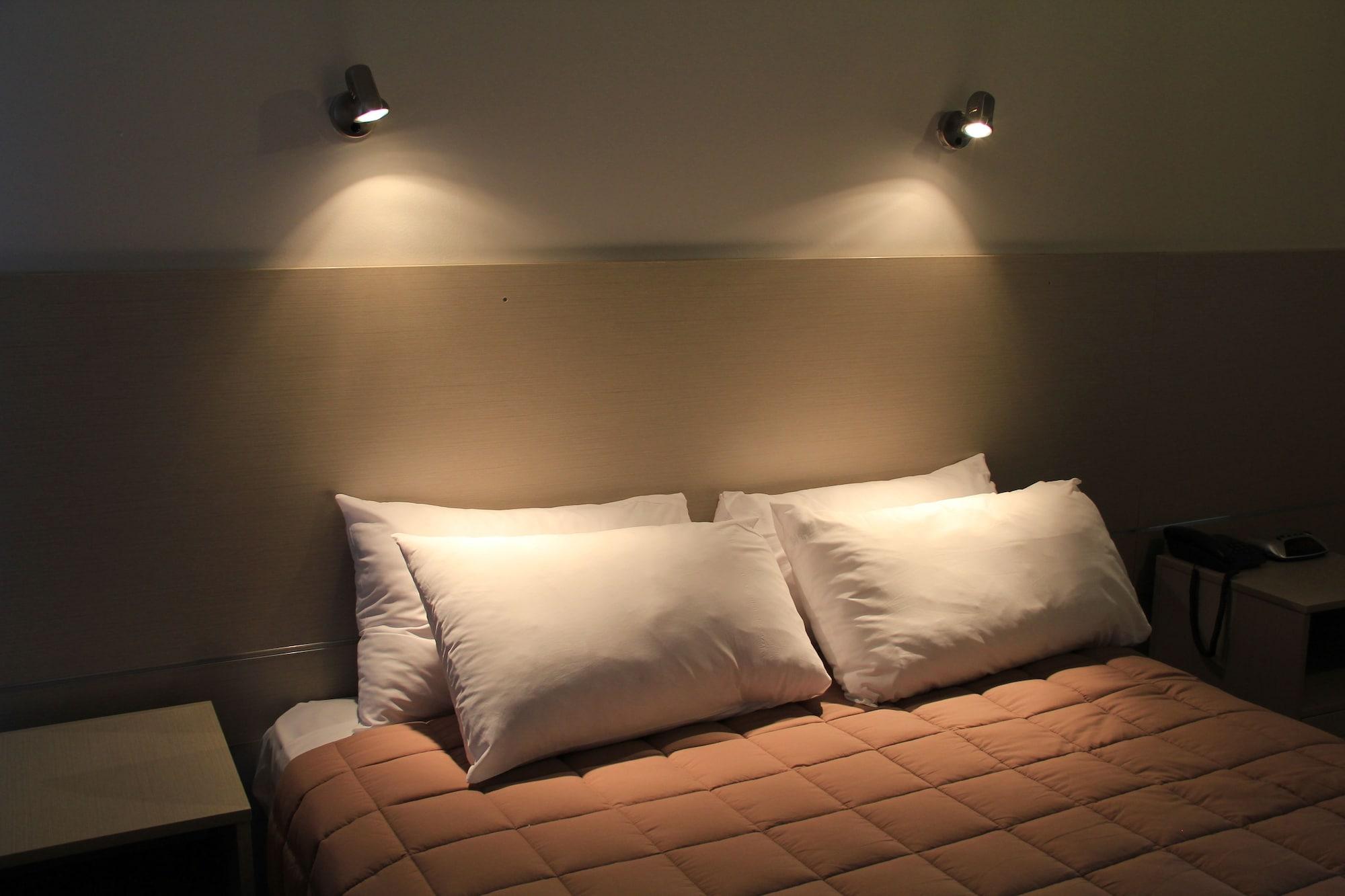 Auckland Airport Kiwi Motel Exteriör bild