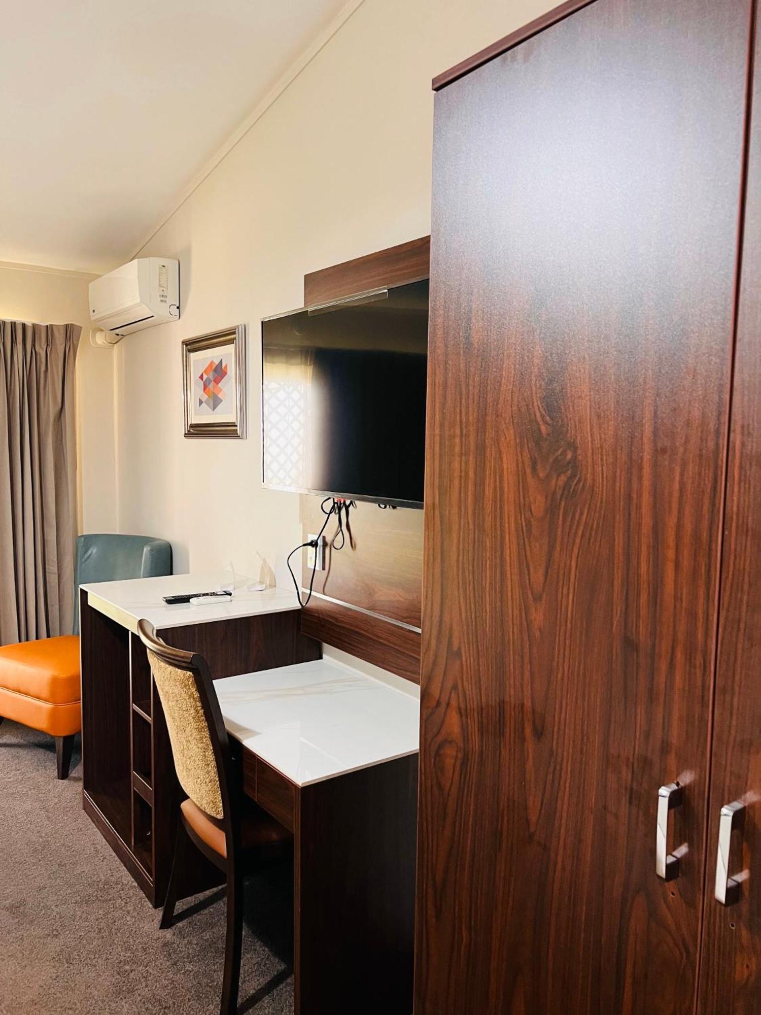 Auckland Airport Kiwi Motel Exteriör bild