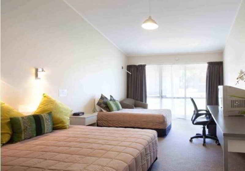 Auckland Airport Kiwi Motel Exteriör bild