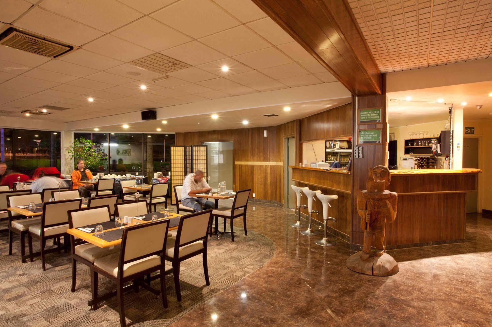 Auckland Airport Kiwi Motel Exteriör bild
